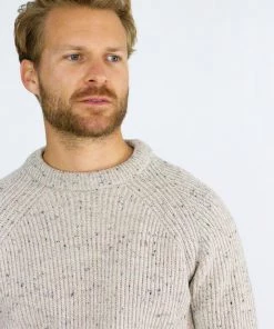 Peregrine - Ford Crew Jumper In Oatmeal Knitwear