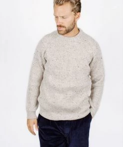 Peregrine - Ford Crew Jumper In Oatmeal Knitwear