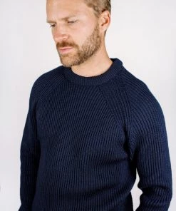 Knitwear Peregrine - Ford Crew Jumper In Navy