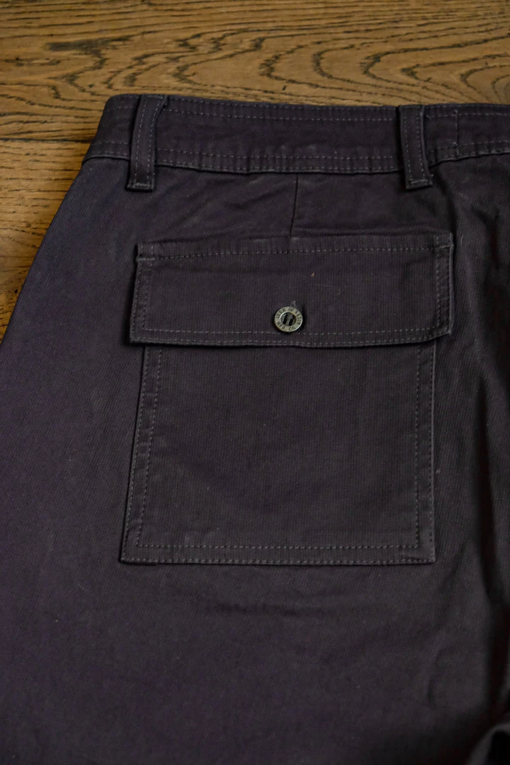 Iron And Resin - Brigade Shorts In Charcoal New 8 Iron And Resin - Brigade Shorts In Charcoal New