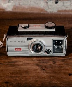 Antiques Antiques&Collectibles 1960's Kodak Brownie Super 27 Camera