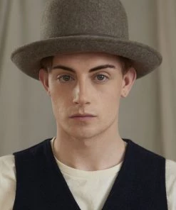 Workhouse England - Chicken George Hat In Coco Mix Colour