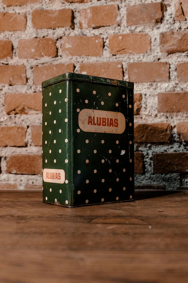 Antiques 1960's COLA-CAO Alubias Tin Litho Box, Spain Antiques&Collectibles 7 Antiques 1960's COLA-CAO Alubias Tin Litho Box, Spain Antiques&Collectibles