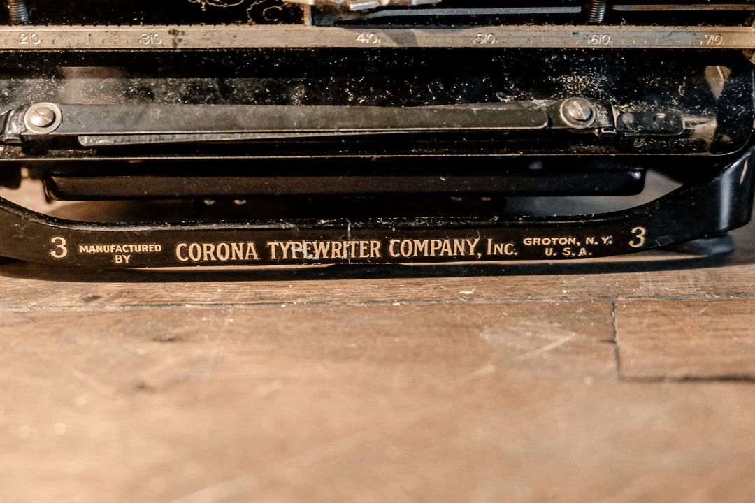 Antiques Corona 3 Typewriter. Year 1917 Antiques&Collectibles 8 Antiques Corona 3 Typewriter. Year 1917 Antiques&Collectibles