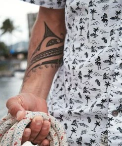 New Iron And Resin - Hula Dreams Shirt