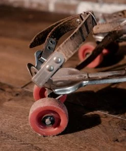 Antiques Antiques&Collectibles 1970's Adjustable Roller Skates FAS (Italy)