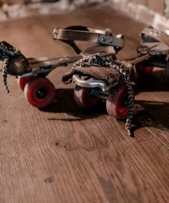 Antiques Antiques&Collectibles 1970's Adjustable Roller Skates FAS (Italy)